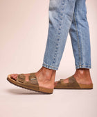 MUNICH WAXY KHAKI BROWN