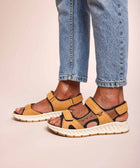 RETERTH TAN/BROWN
