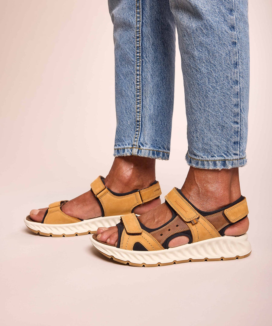 RETERTH TAN/BROWN