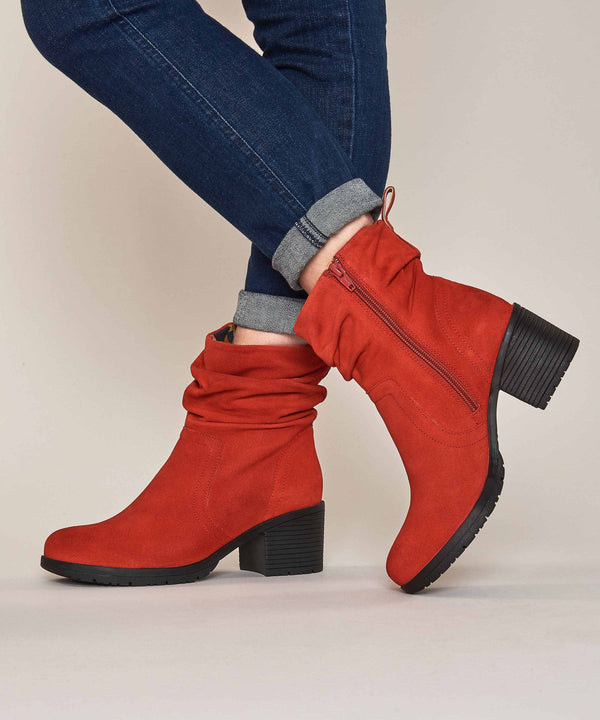 TAYLOR 3 GERANIUM RED