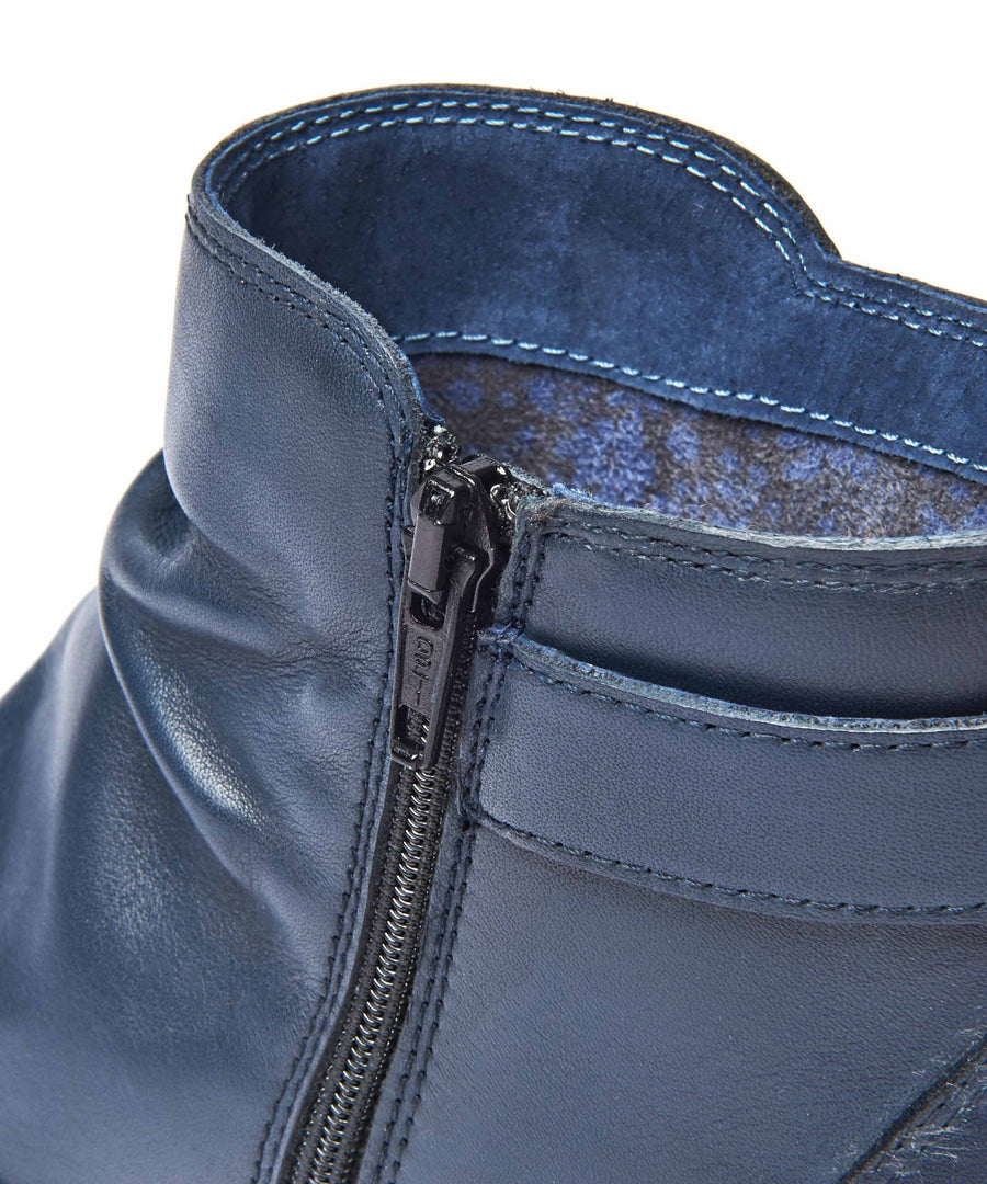 BOURBON 2 NAVY