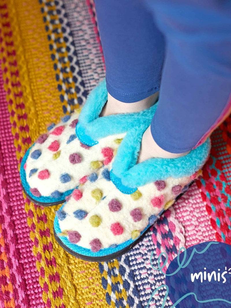 White kids spotty short bootie slippers - MINI BO ICE