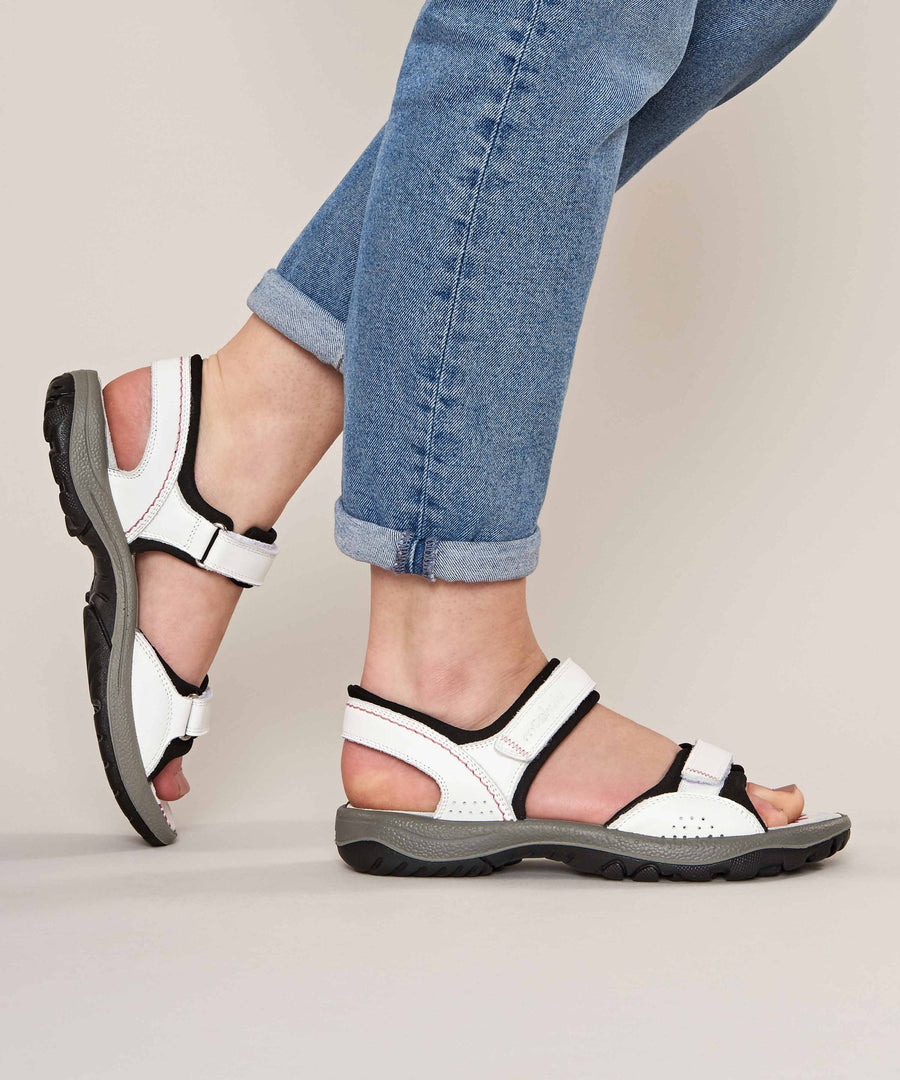 AVON WHITE LEATHER