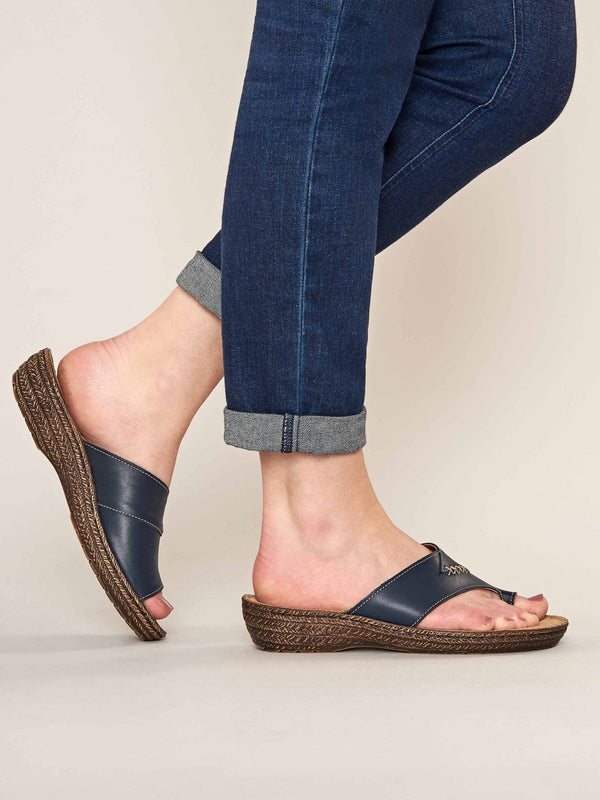 SEVILLE CLASSIC 2 INDIGO | Blue toe-loop comfort sandals | Moshulu ...