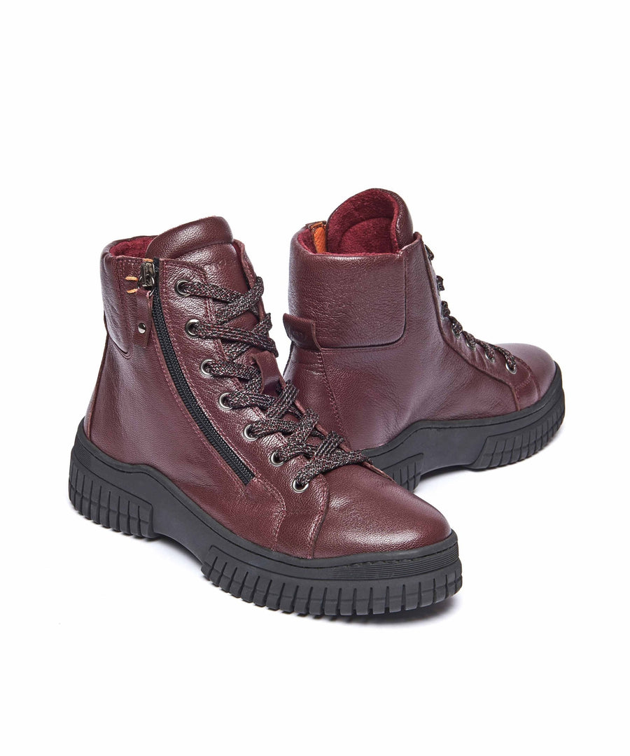 BREEN ZINFANDEL RED LEATHER