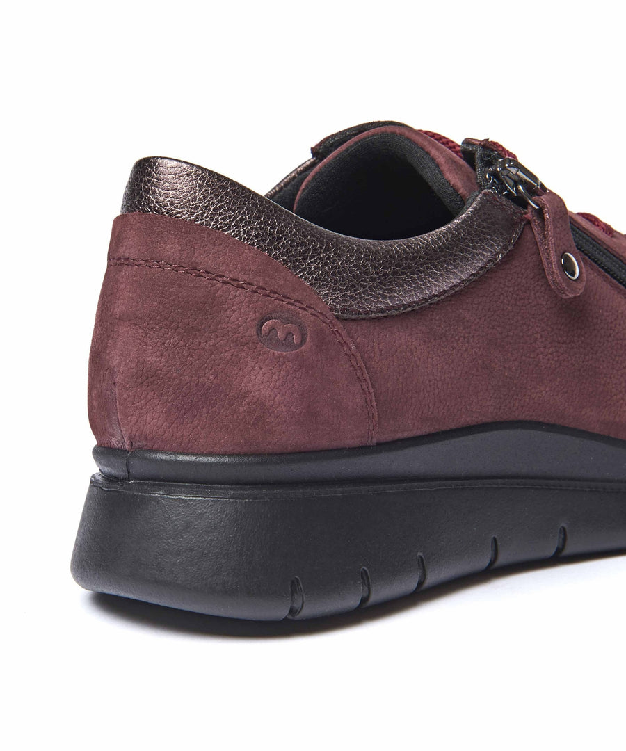 KENSEY ZINFANDEL RED NUBUCK