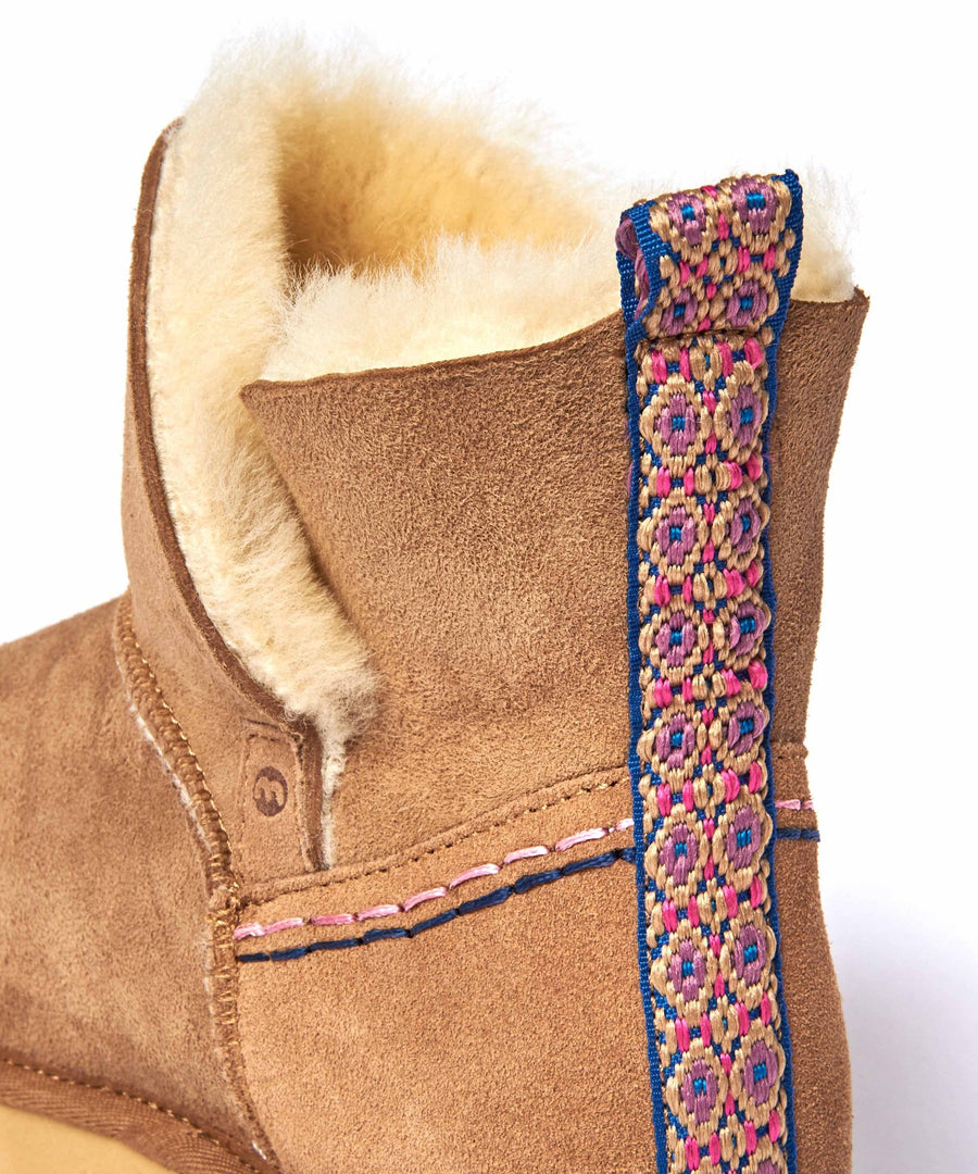 WATTLE 2 TAN