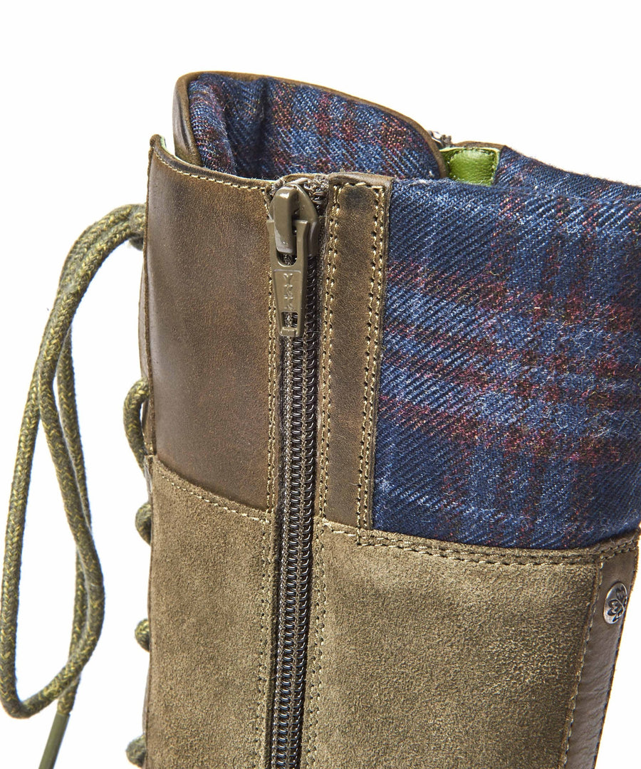 HELGA OLIVE GREEN WAXY