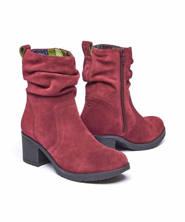 TAYLOR 3 ZINFANDEL RED SUEDE