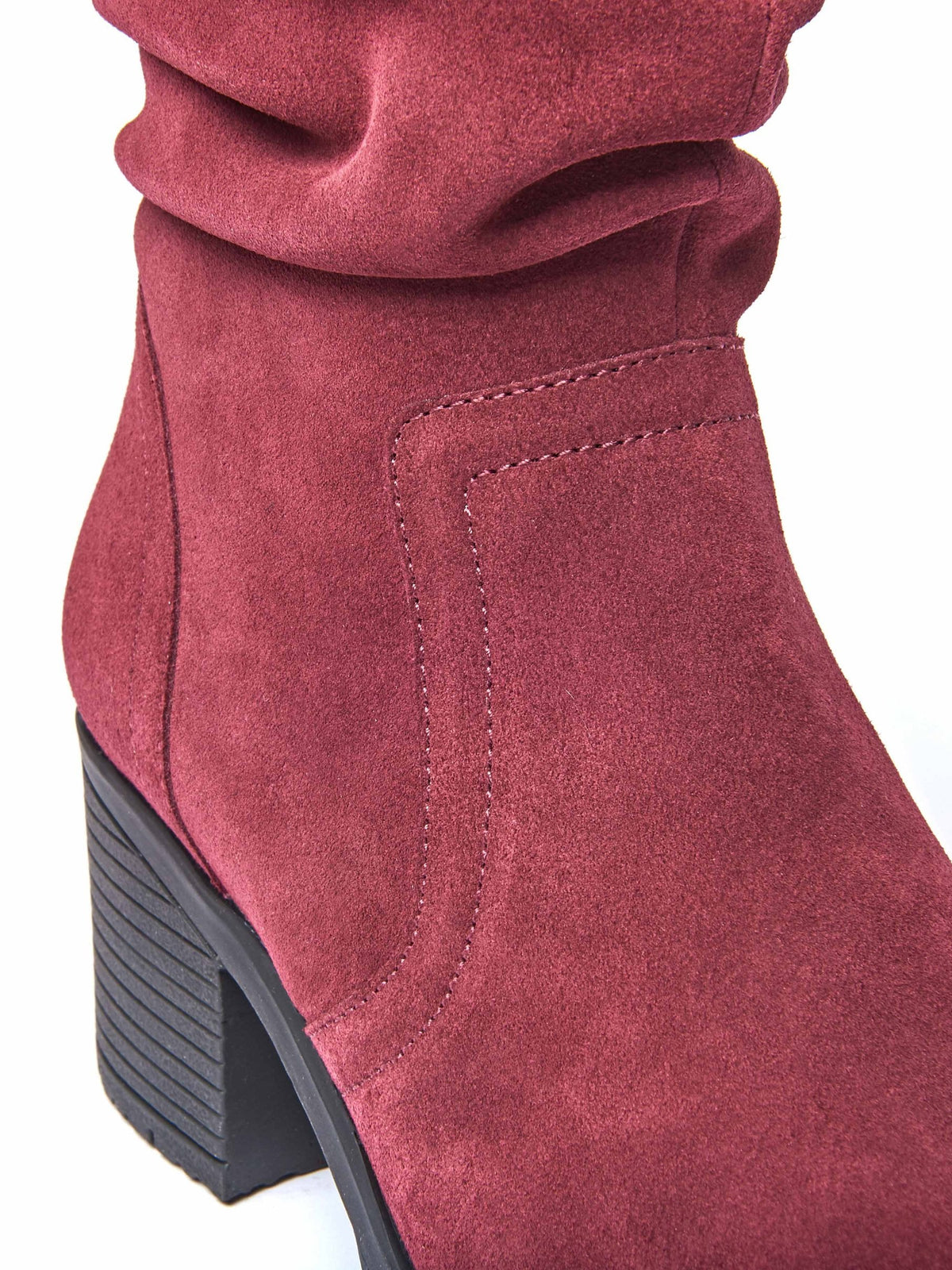 TAYLOR 3 ZINFANDEL RED SUEDE