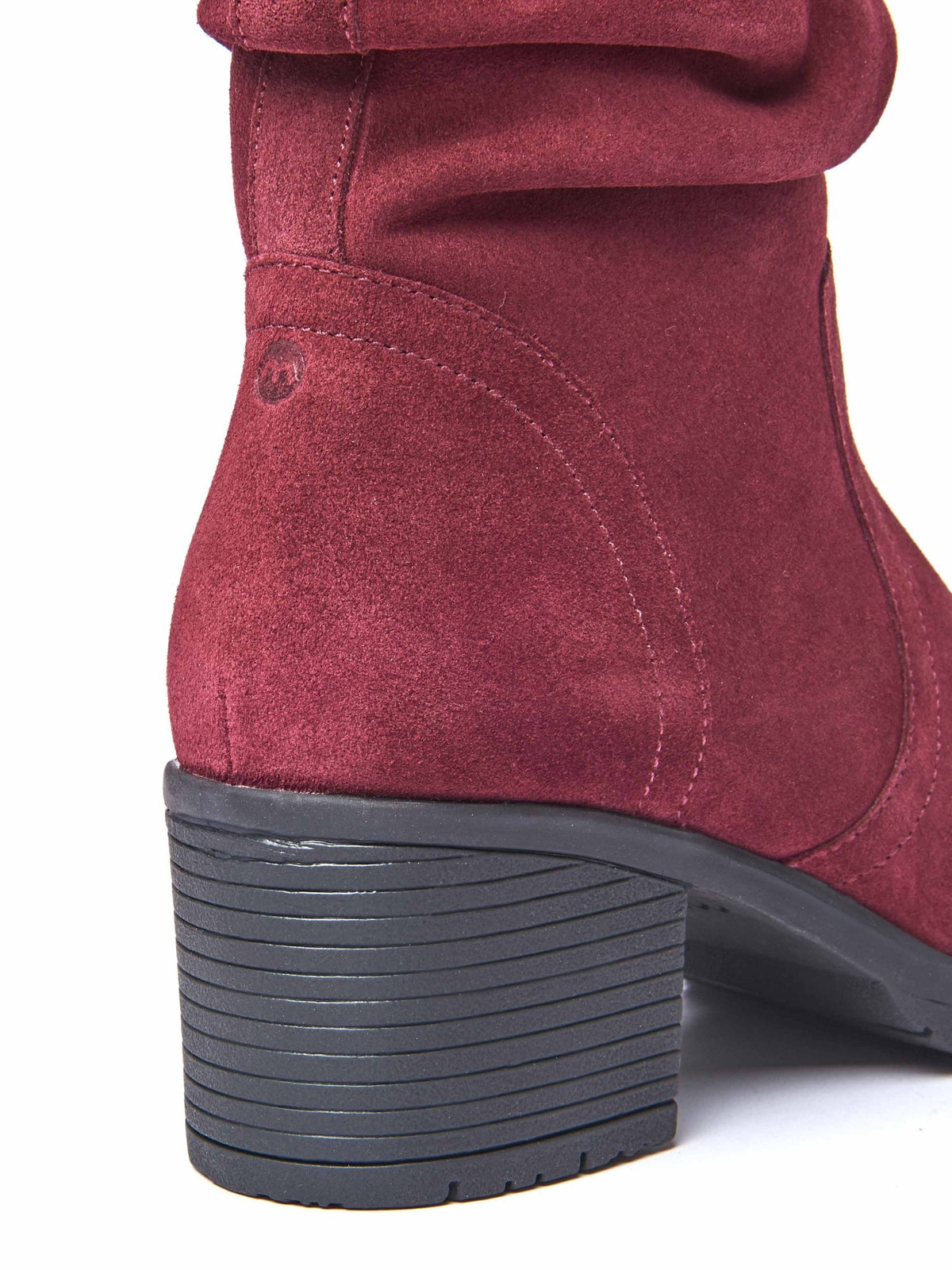 TAYLOR 3 ZINFANDEL RED SUEDE