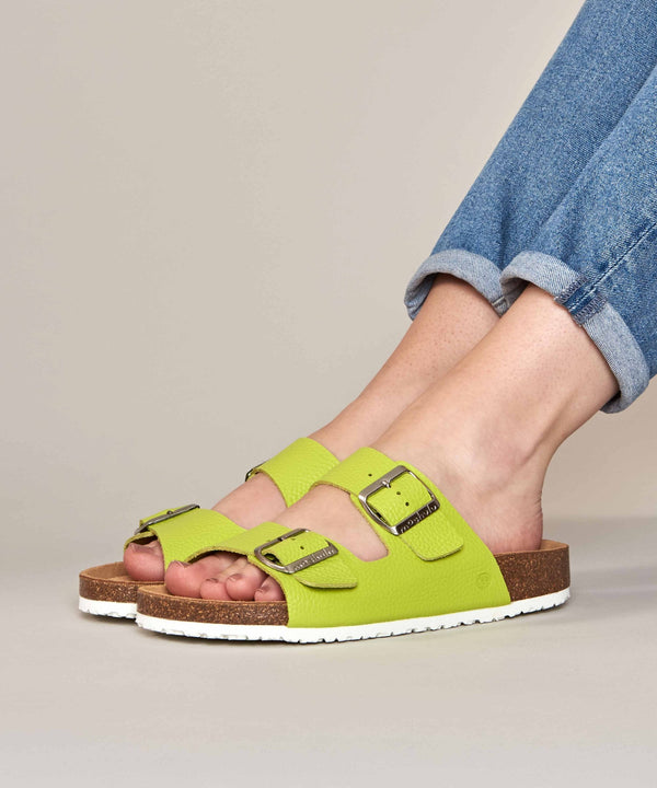 BAVARIA BRIGHT CHARTREUSE