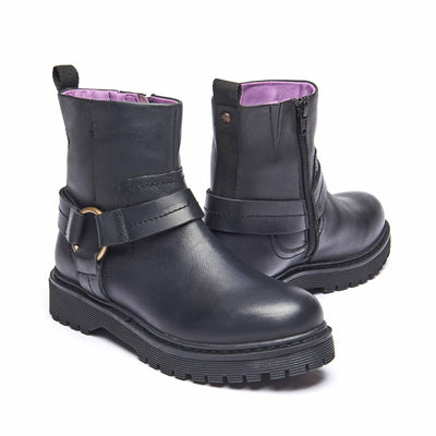 CAPE BLACK WAXY
