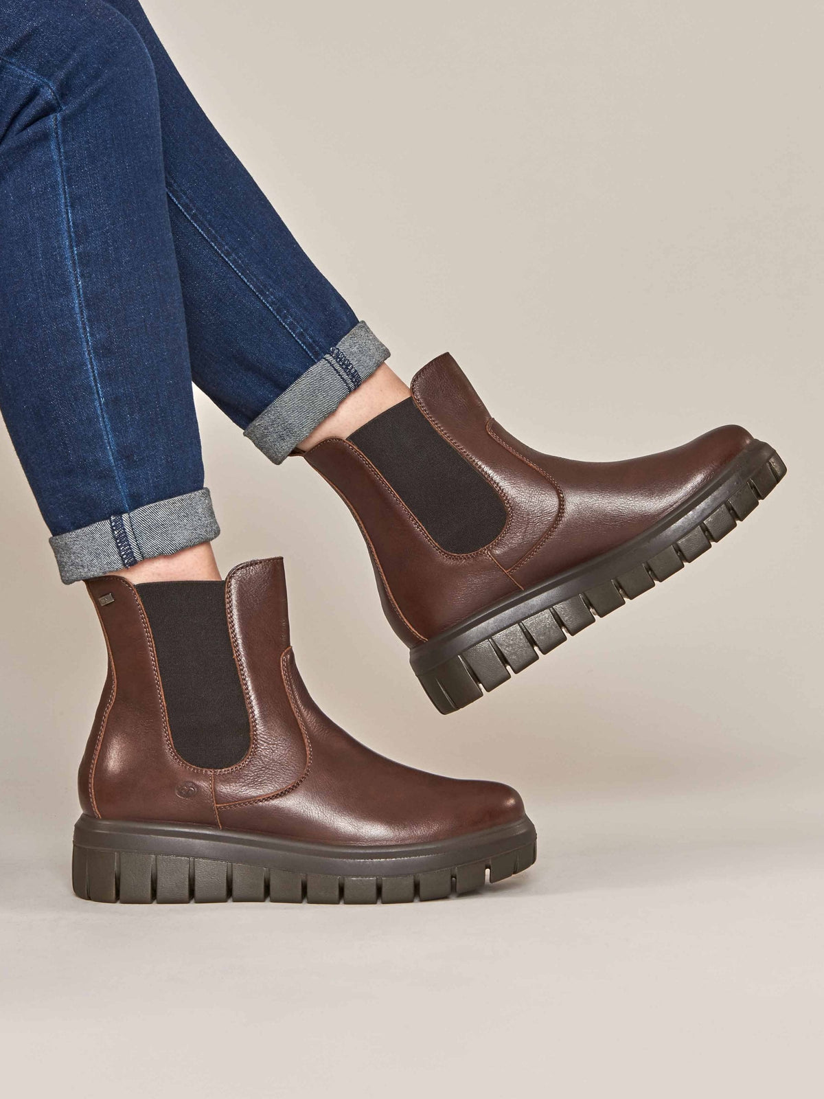 Brown sporty Chelsea boot - ADLINGTON CHOCOLATE LEATHER