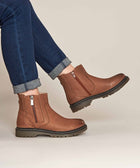 HATTER 2 TAN NUBUCK