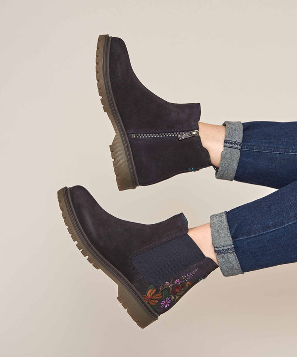 SKERRY 2 FLORAL INDIGO SUEDE