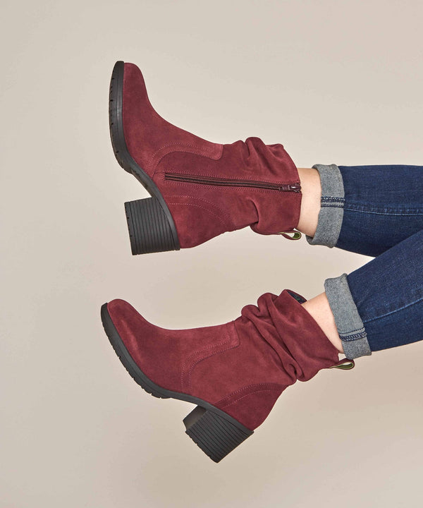 TAYLOR 3 ZINFANDEL RED SUEDE