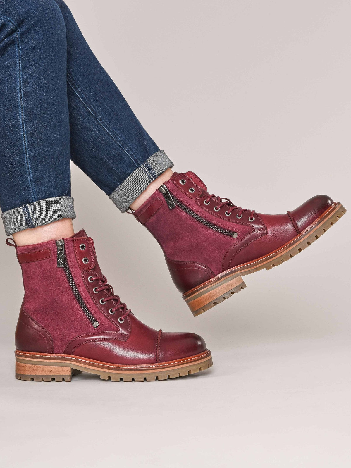 BARDSEY 2 ZINFANDEL RED LEATHER