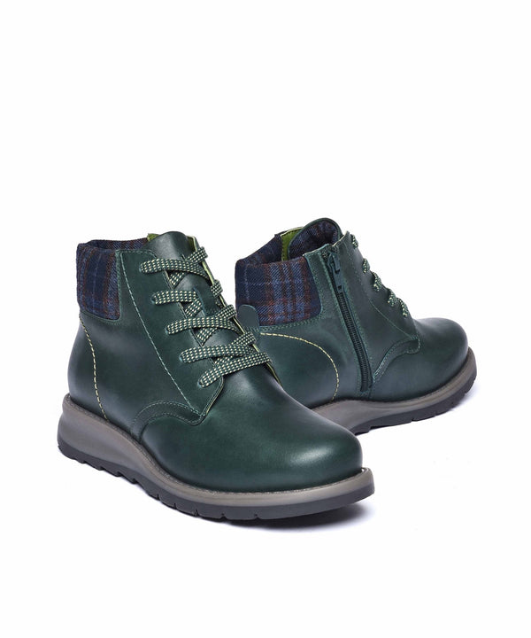 LYDD PINE GREEN WAXY