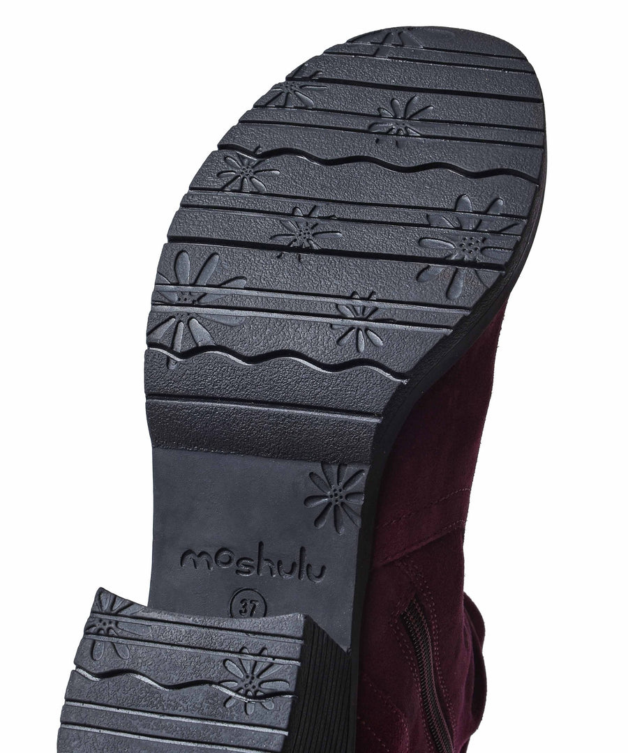 TAYLOR 3 ZINFANDEL RED SUEDE