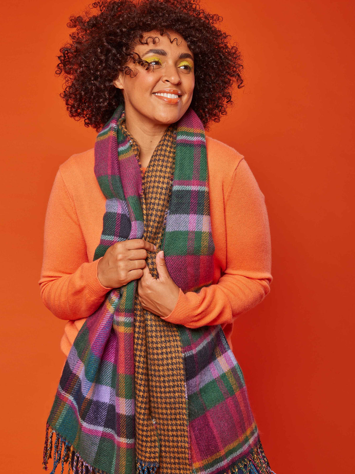 Green ladies' doublesided knitted scarf - CHAFFINCH SCARF KALE GREEN MULTI