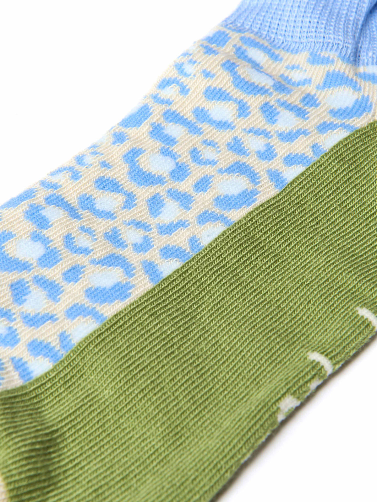 BETTA CORNFLOWER BLUE LEOPARD