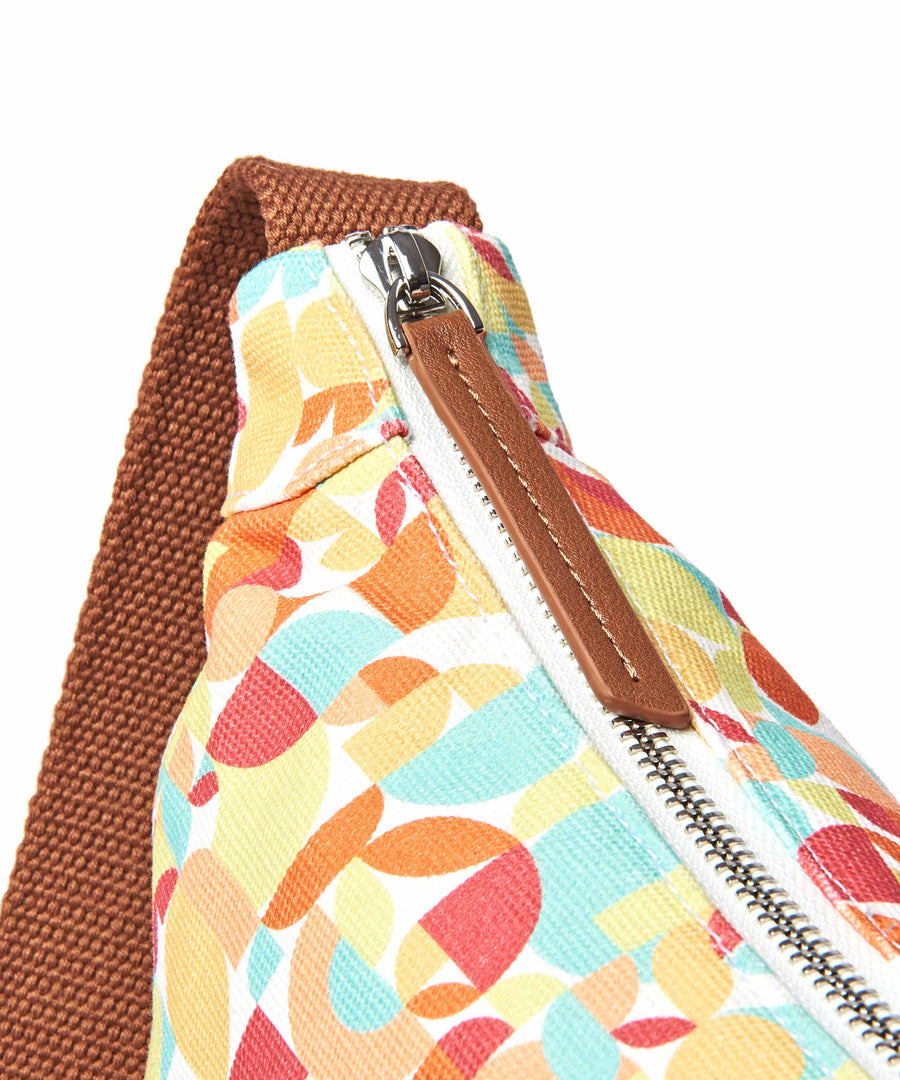 MAYAR RETRO GEO PRINT