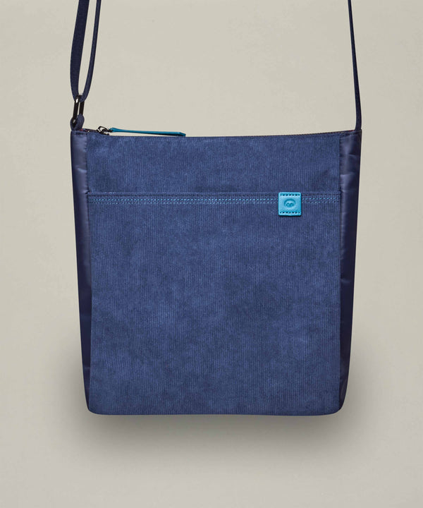 STADDON DEEP HARBOUR BLUE