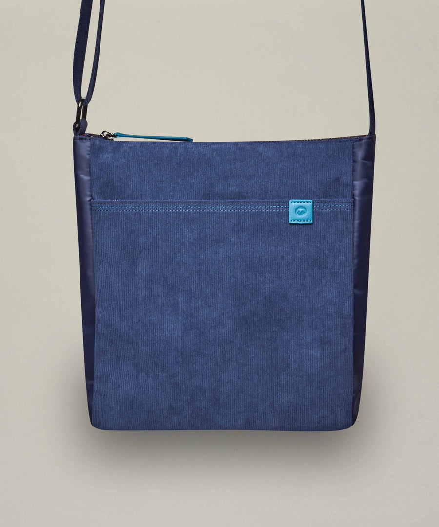 STADDON DEEP HARBOUR BLUE