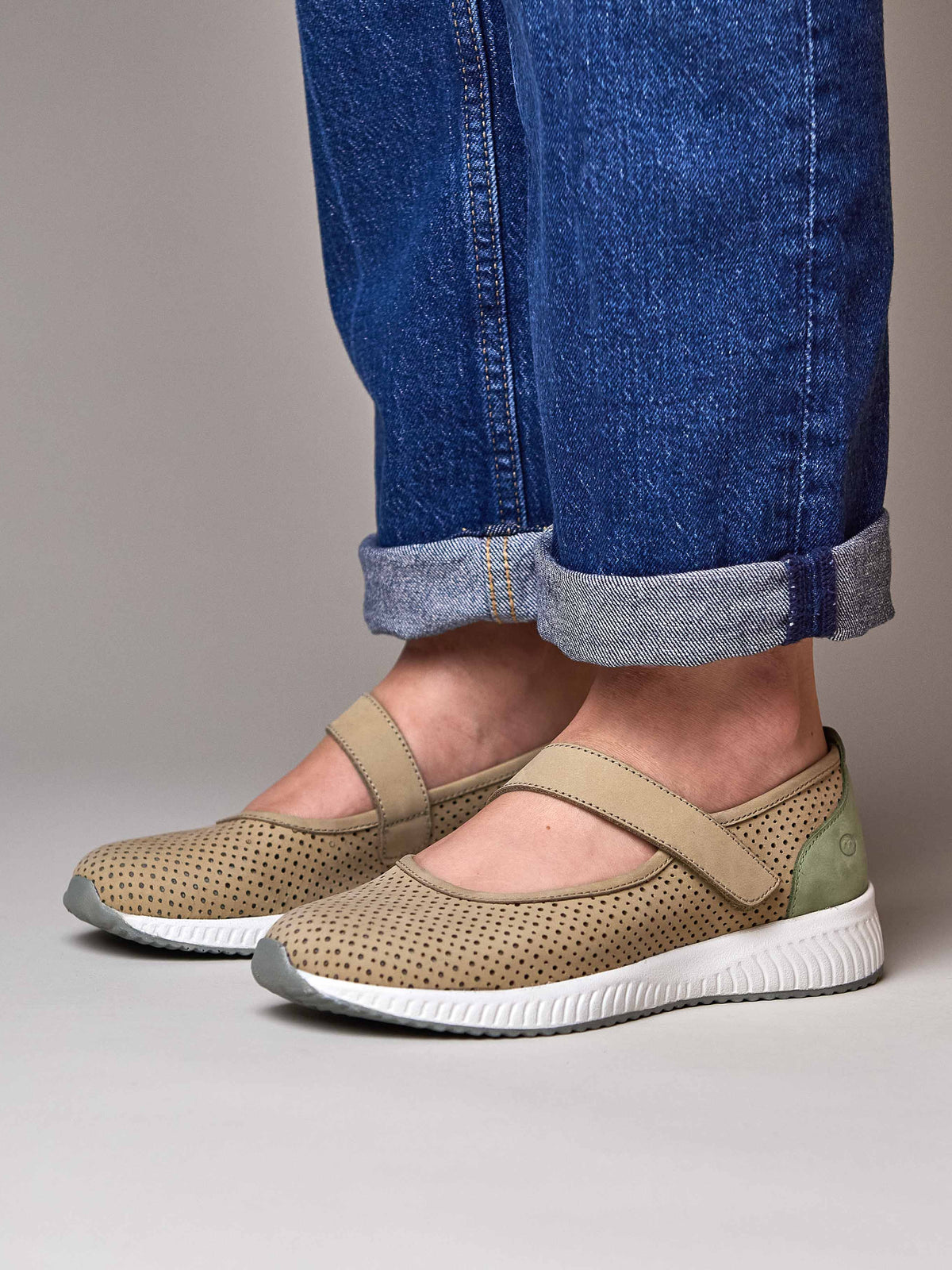 AMARA ECRU BEIGE NUBUCK