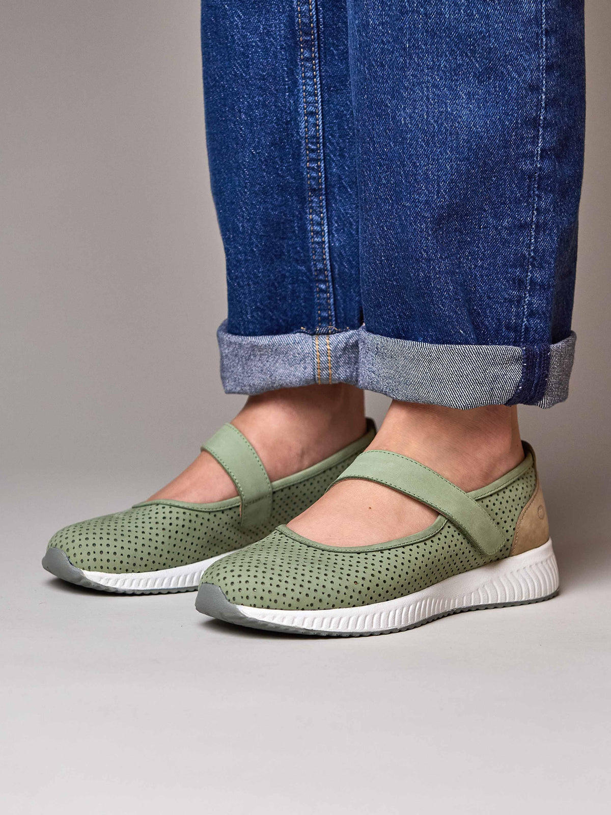 AMARA SAGE GREEN NUBUCK