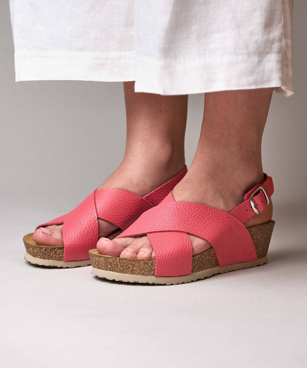 HARLYN CORAL PINK LEATHER