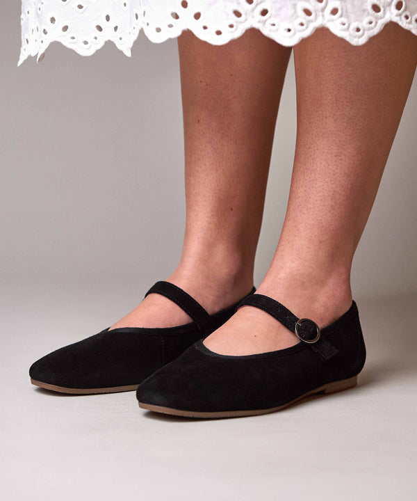 MAWGAN BLACK SUEDE