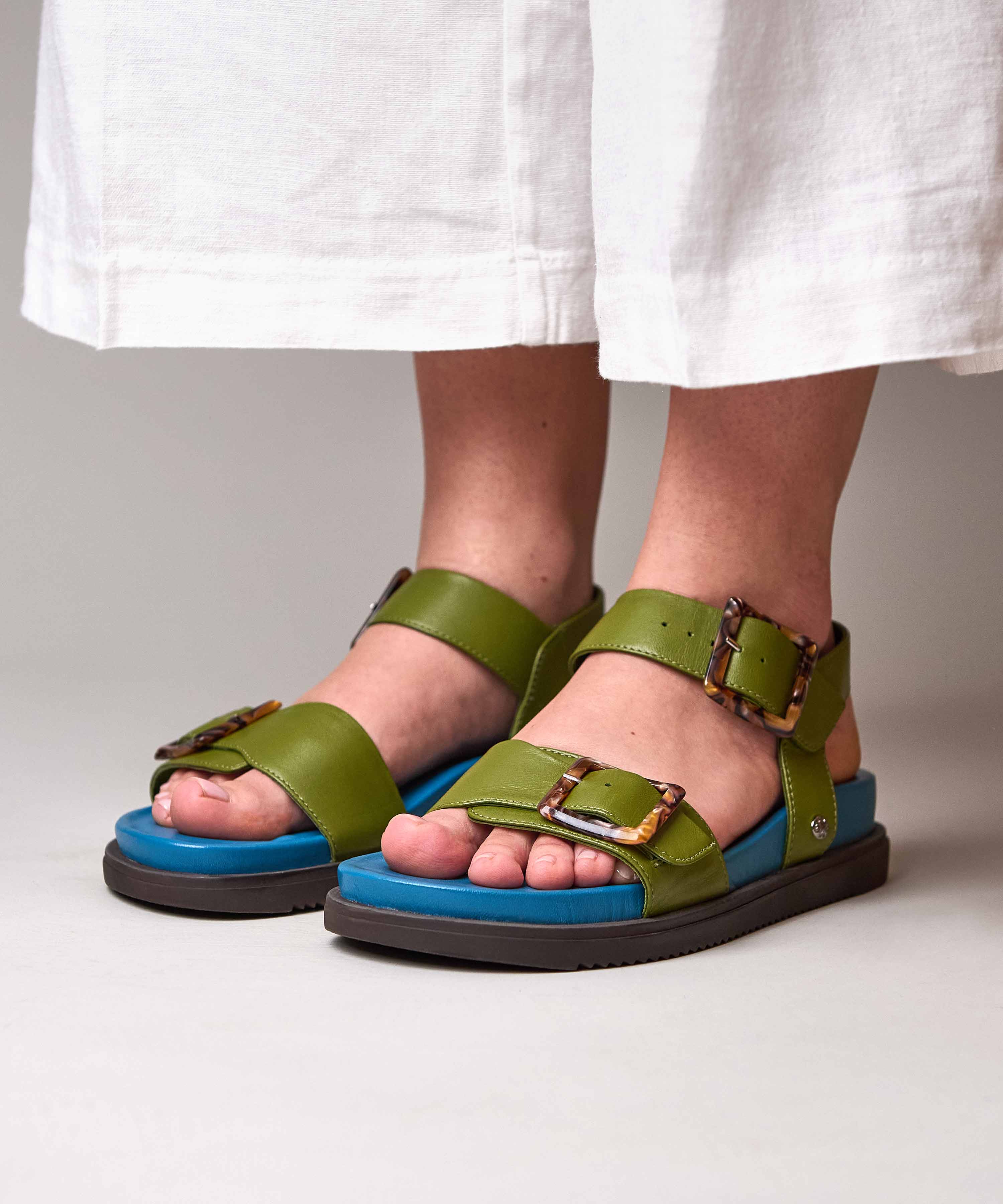 NEWARK 2 GUACAMOLE/MARINE TEAL LEATHER | Green colourful leather