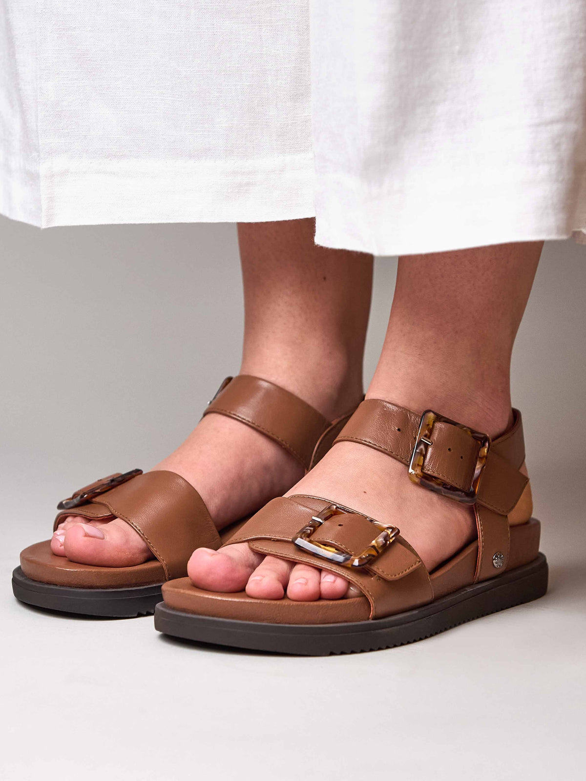 NEWARK 2 TAN LEATHER