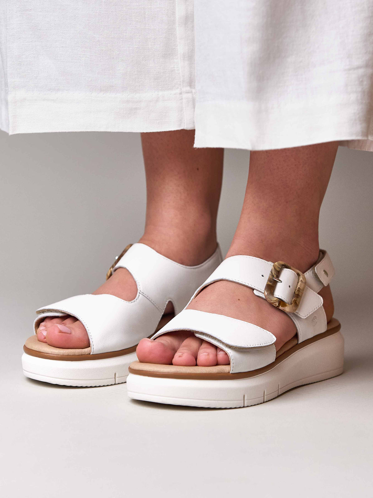 PERRAN WHITE LEATHER