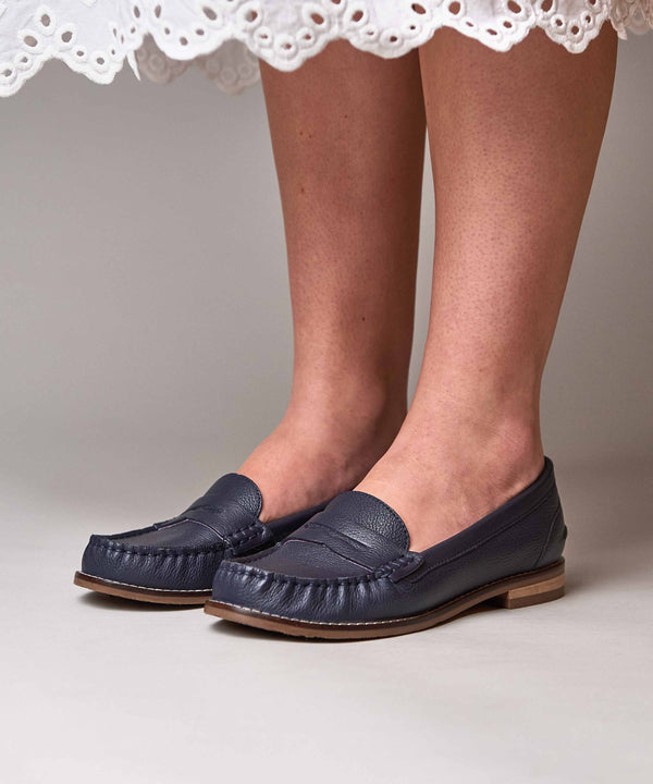 PETREL LEATHER INDIGO