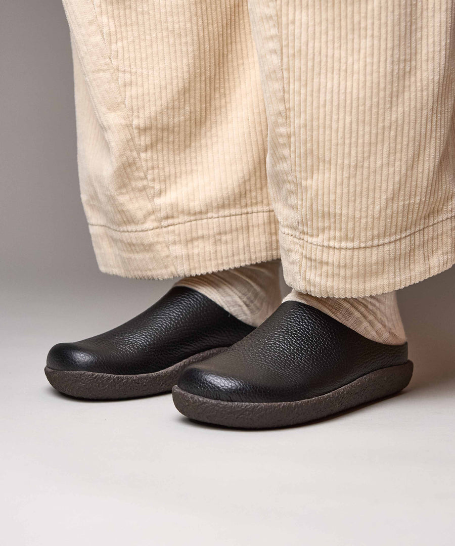 PEVENSEY BLACK