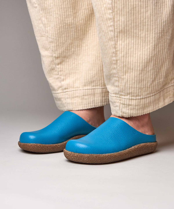 PEVENSEY MARINE TEAL LEATHER