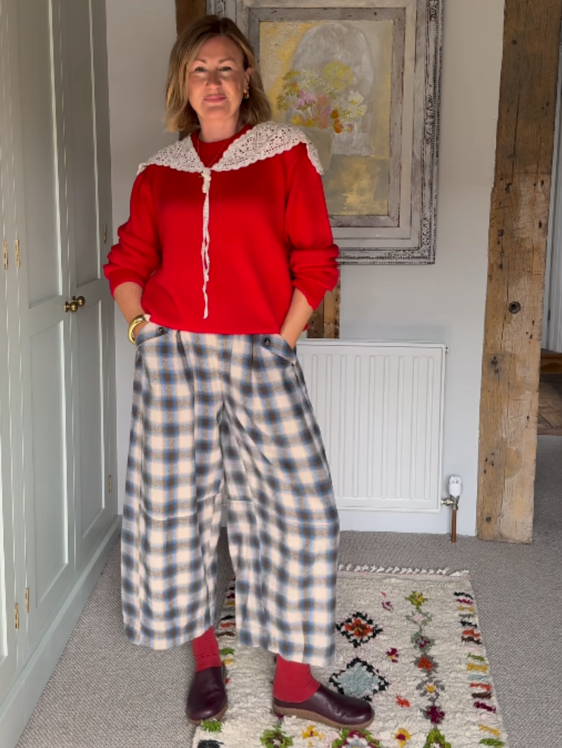 Red extra cushioned leather clogs - PEVENSEY MORELLO CHERRY