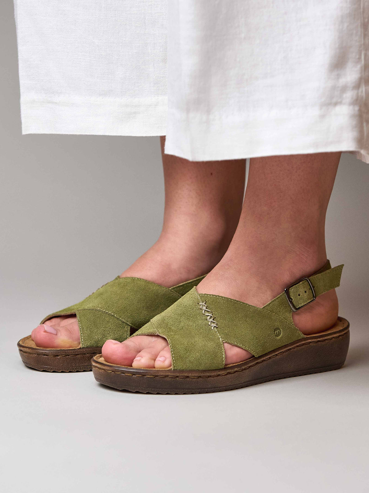 SANTA BARBARA LICHEN GREEN SUEDE