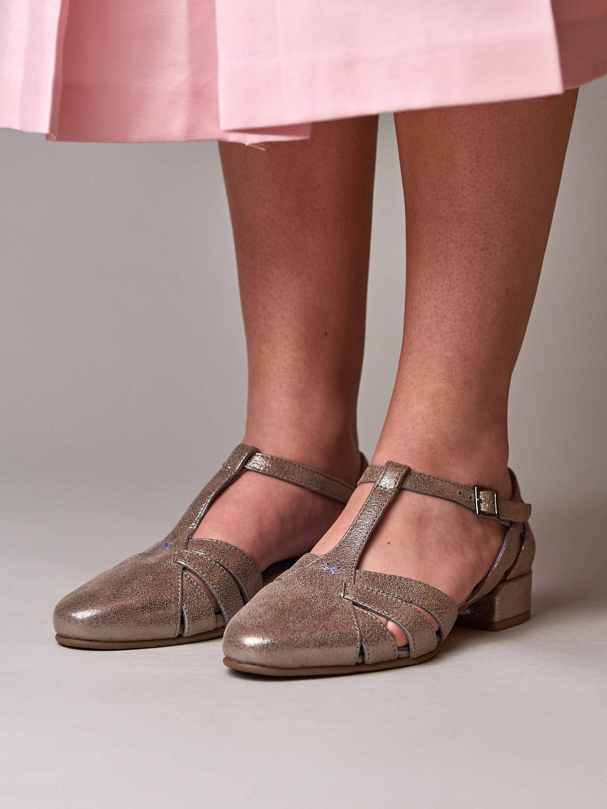 SAYURI SILVER METALLIC LEATHER