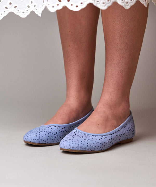 SENARA CORNFLOWER BLUE NUBUCK