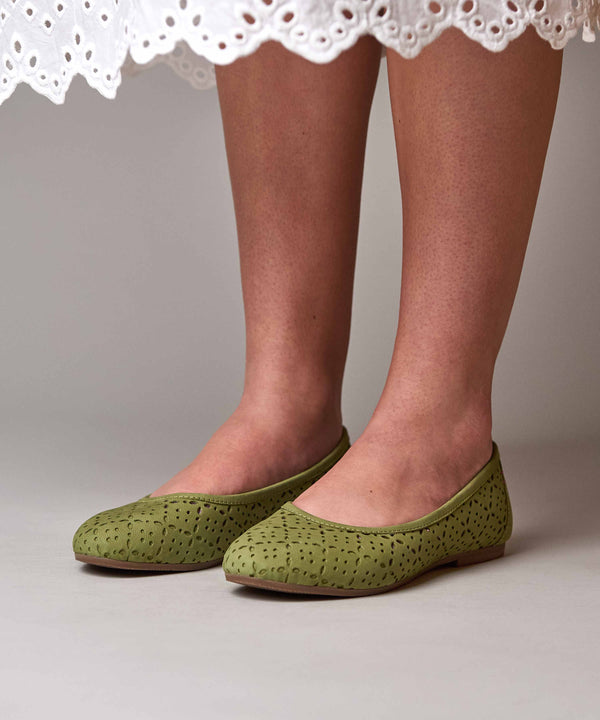 SENARA LICHEN GREEN NUBUCK