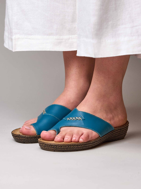 SEVILLE CLASSIC 2 MARINE TEAL LEATHER | Blue toe-loop comfort sandals ...