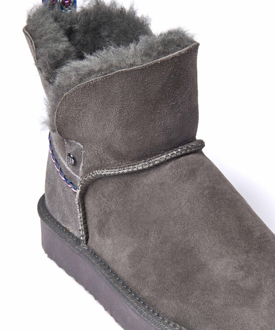 WATTLE 2 GREY