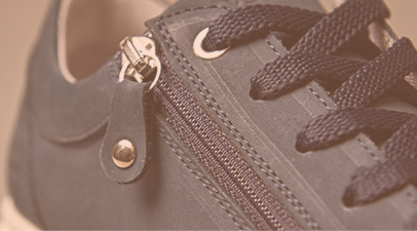 Zip-on, zip-off ease