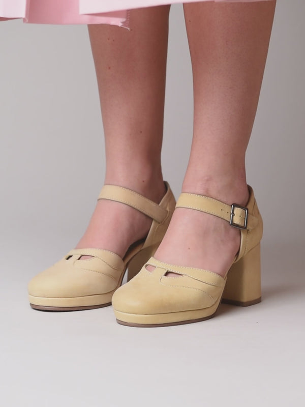 HAZUMI PRIMROSE YELLOW NUBUCK