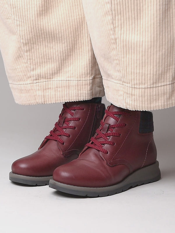 Red lace up dual-fit ankle boot - LYDD ZINFANDEL RED WAXY LEATHER