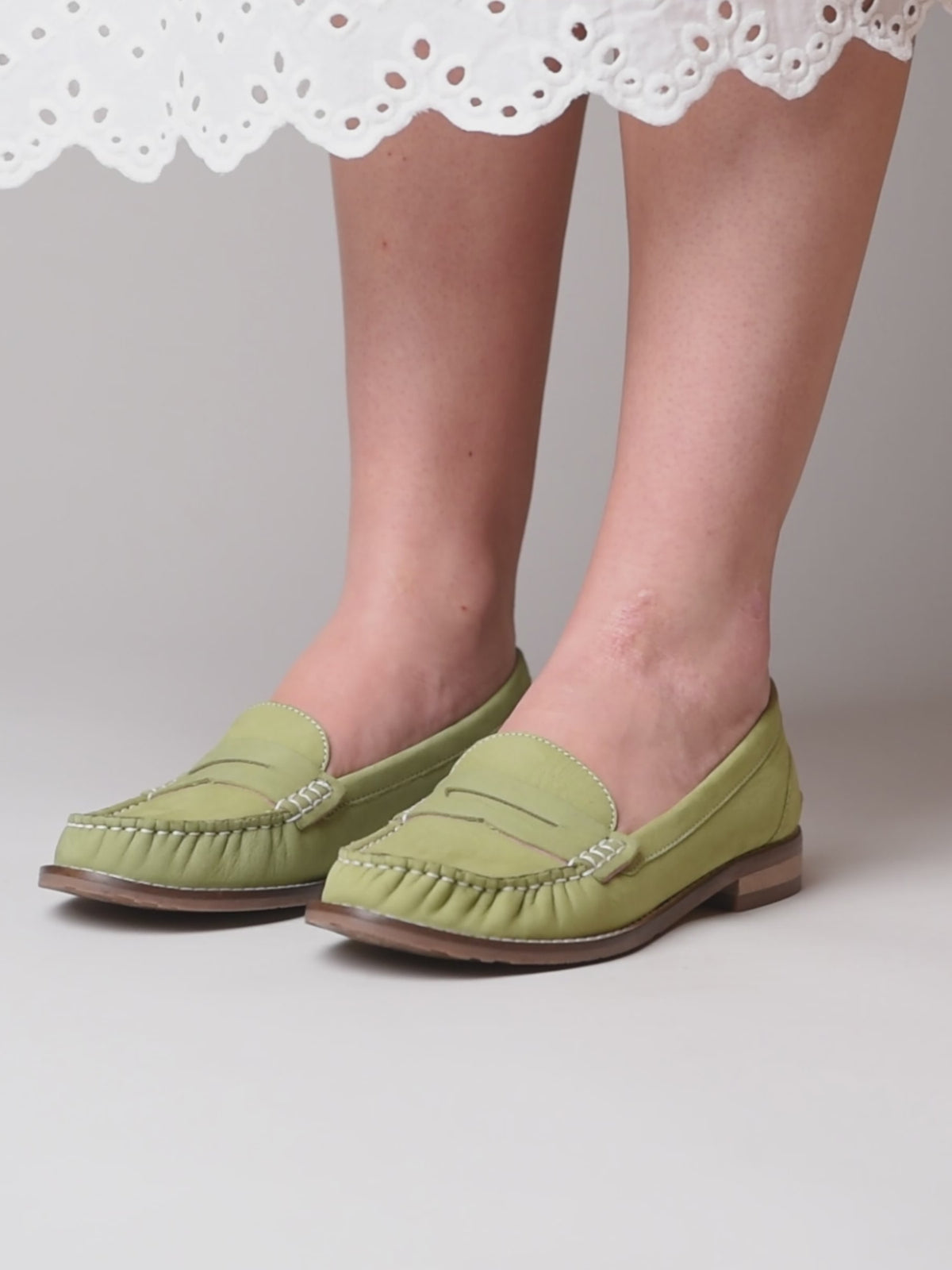 PETREL NUBUCK LICHEN GREEN NUBUCK